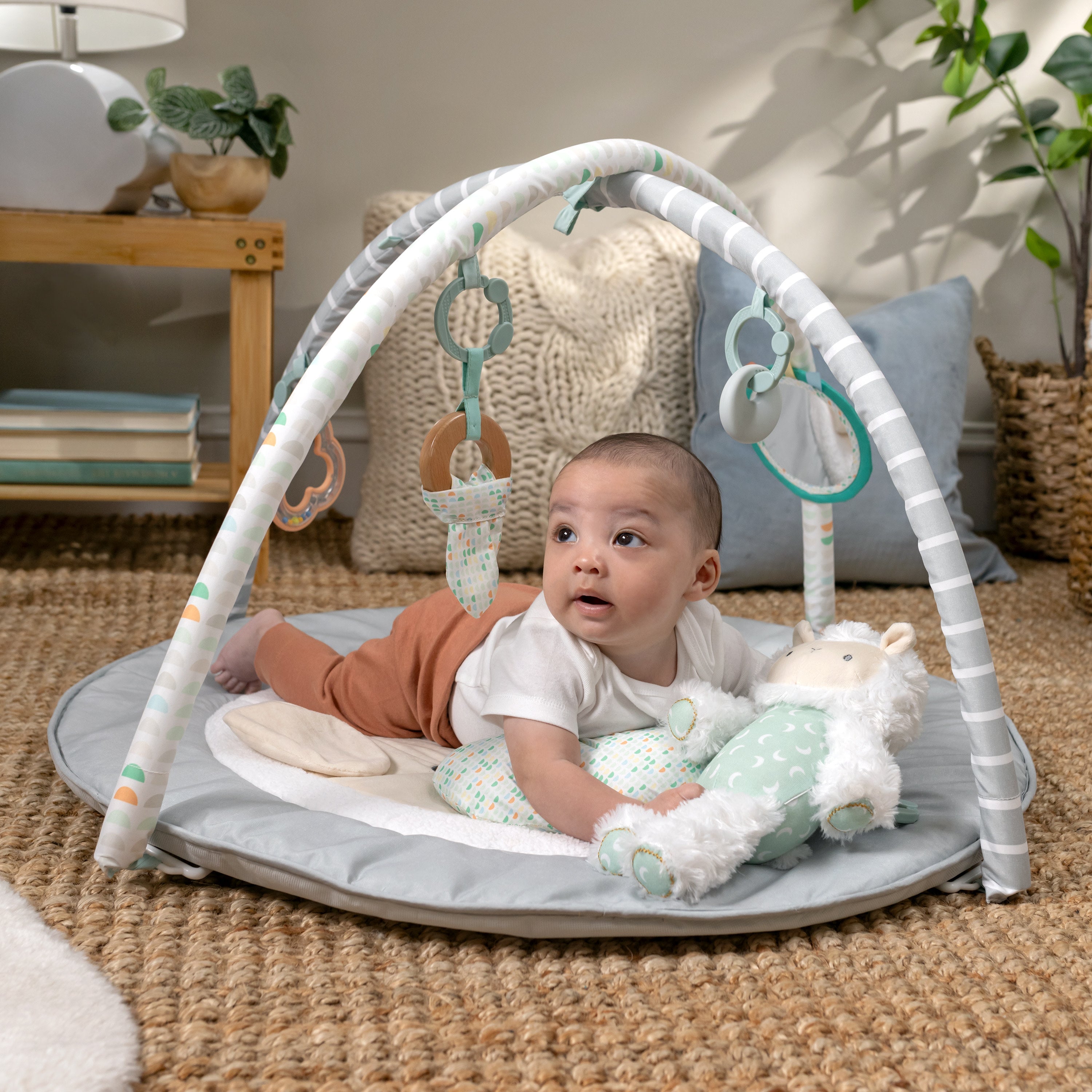 Ingenuity Sheppys Spot Ultra Plush Baby Activity Gym & Tummy Time Mat, Corrie